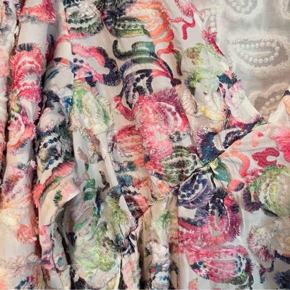 BNCI Skydancer Bohemian Embroidered Dress size L Flared Sleeves NWT - Picture 6 of 10